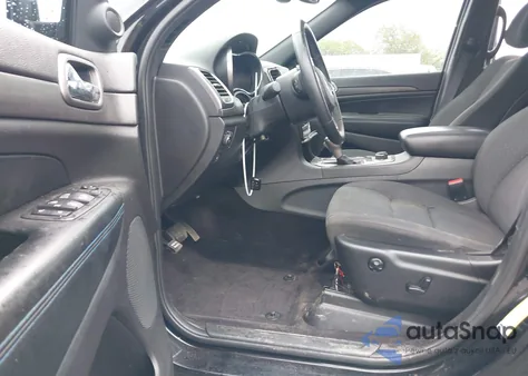 2018 Jeep Grand Cherokee Upland 4X4 из США, поврежденный, VIN 1C4RJFAG2JC500227